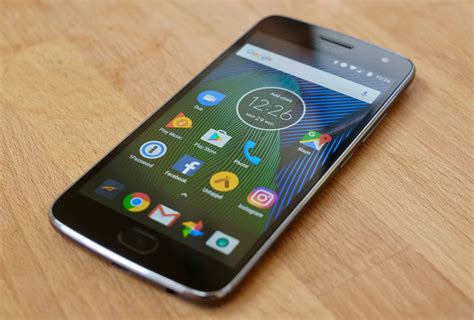 why are moto z phone so inexpensive right now